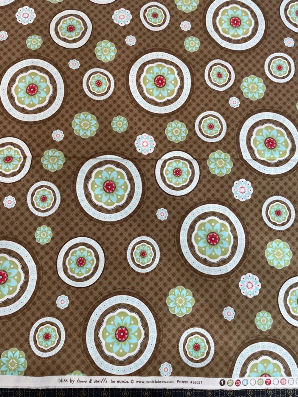 RARE OOP Moda Bliss by Bonnie & Camille Medallion Cinnamon Fabric